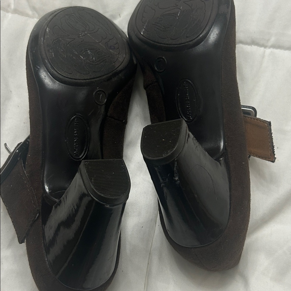 Jaclyn Smith Dark Brown Mary Jane Heels 💥 - Picture 6 of 9